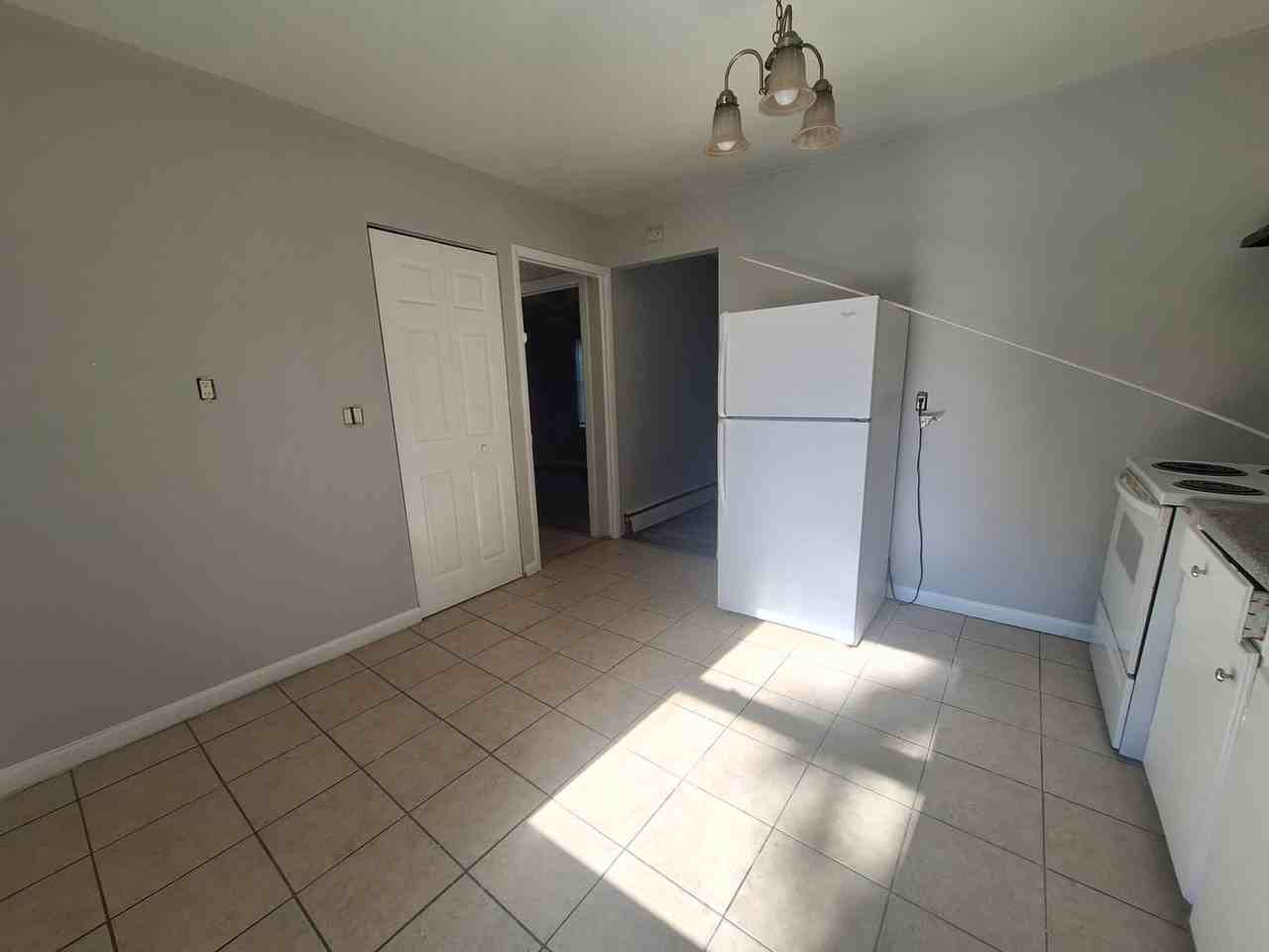 26153 Nagel St - Photo 6 of 17