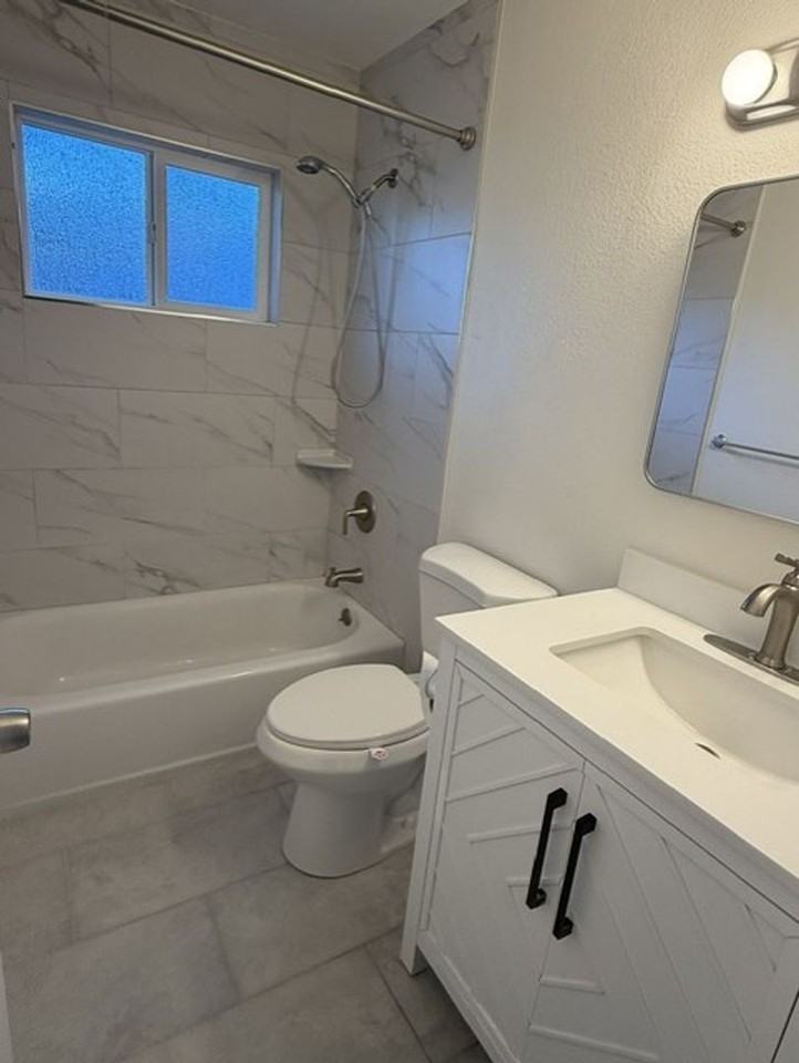 6820 Lincoln Oaks Dr - Photo 4 of 13