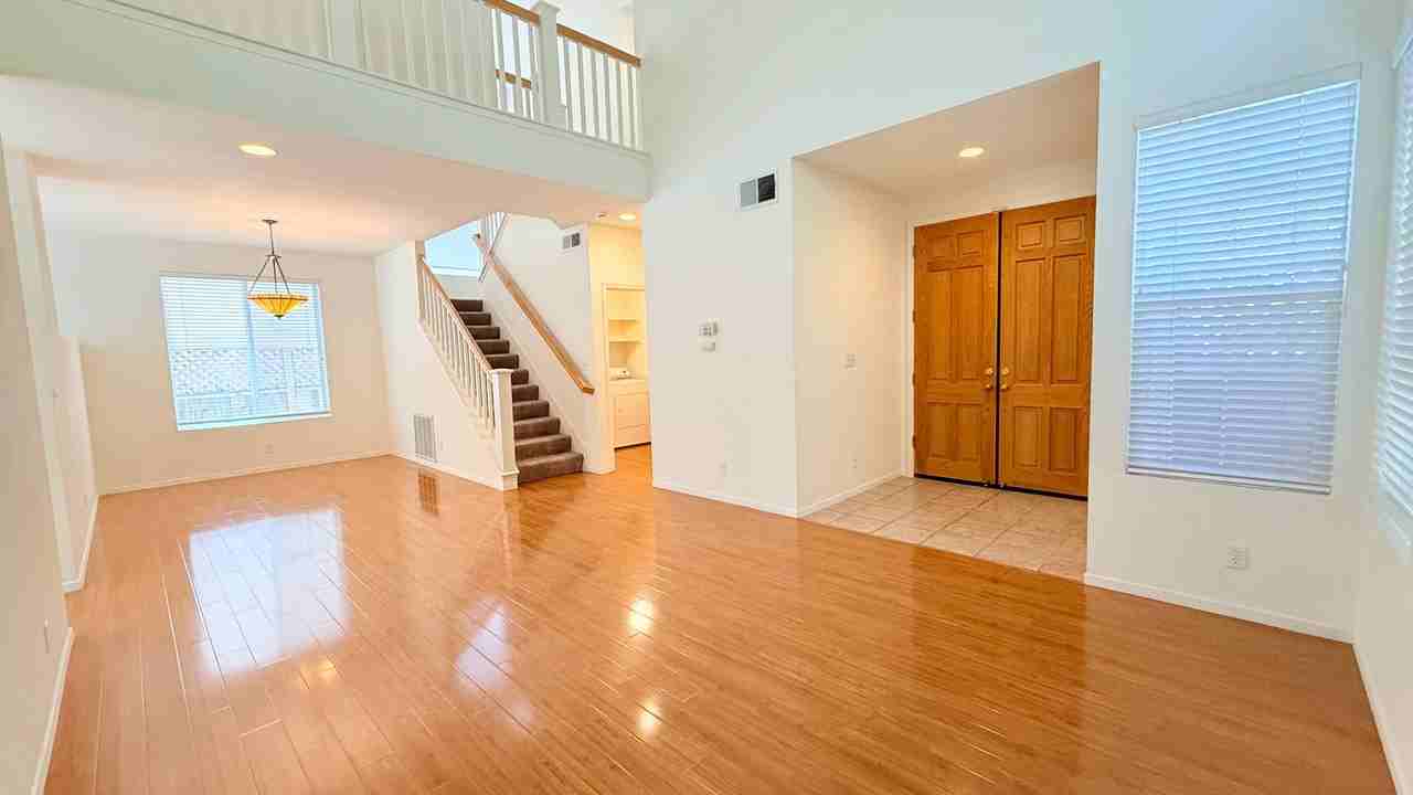 1023 Vista Pointe Cir - Photo 7 of 45