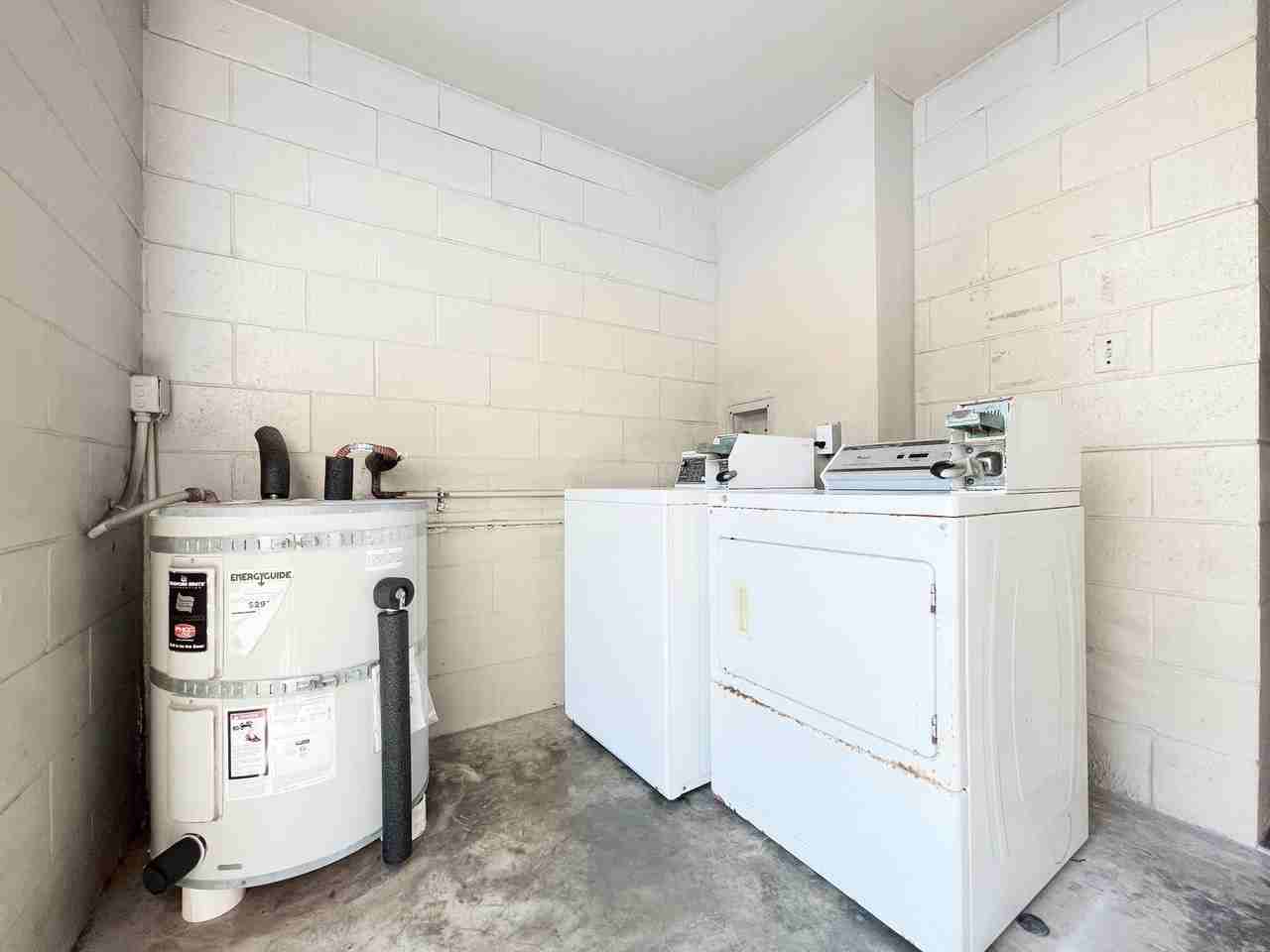 1687 Pensacola St #505 - Photo 6 of 20