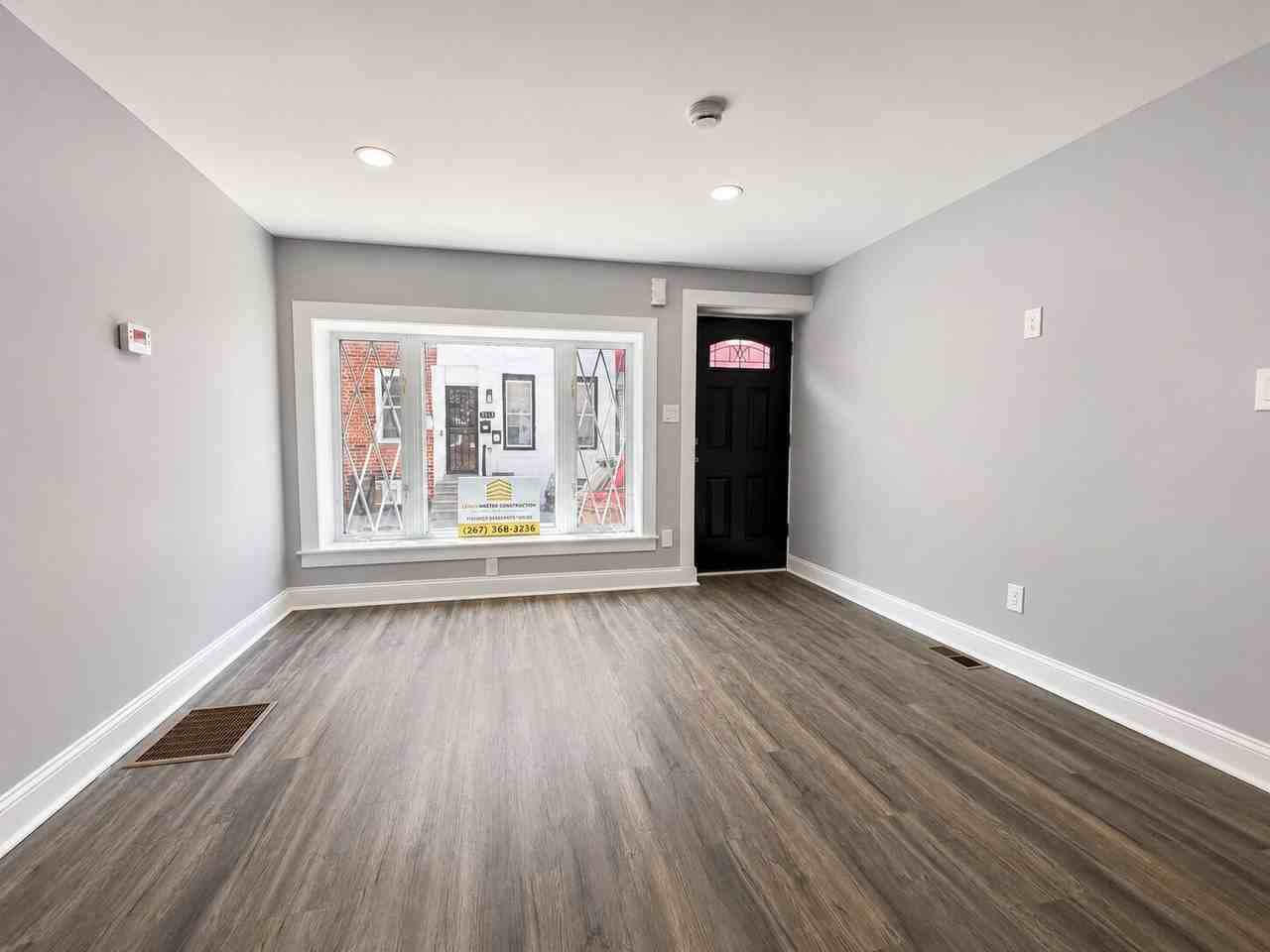 2353 Wilder St - Photo 2 of 20