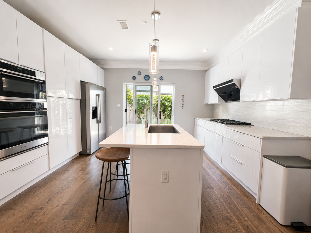 1127 Kimball St - Photo 3 of 21