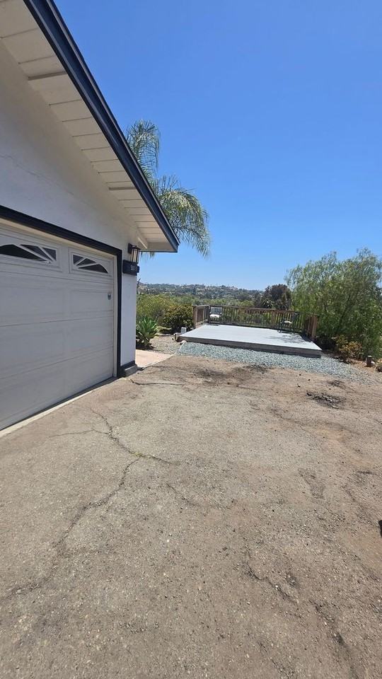 5011 Sweetwater Rd - Photo 5 of 23