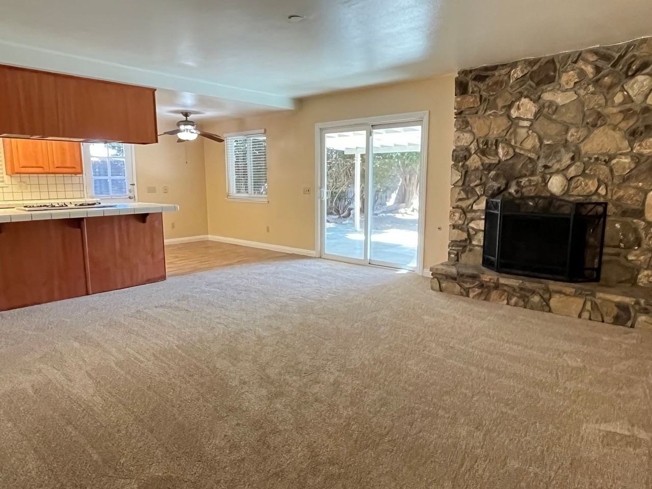 5532 Peacock Ln - Photo 6 of 25