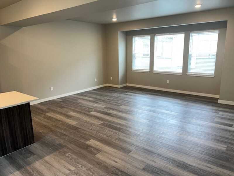 1808 Eastgate Loop #101 - Photo 2 of 22