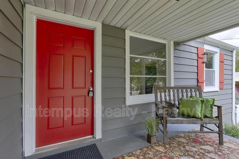98 Oriel Ave - Photo 3 of 19