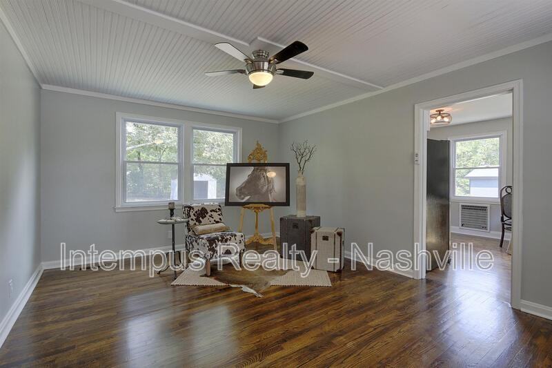 98 Oriel Ave - Photo 4 of 19