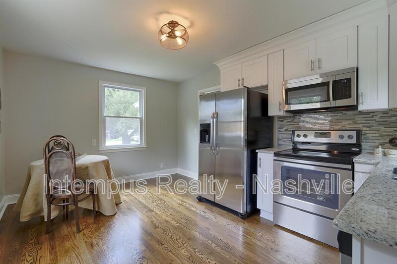 98 Oriel Ave - Photo 7 of 19