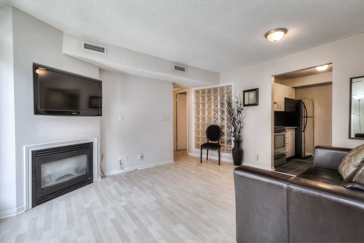 106 Redpath Avenue #18 - Photo 6 of 27