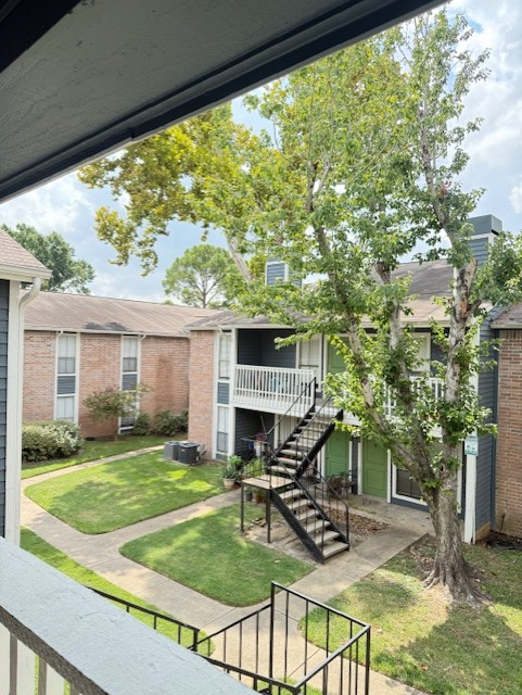 Vantage Point Apartments - Photo 3 of 19