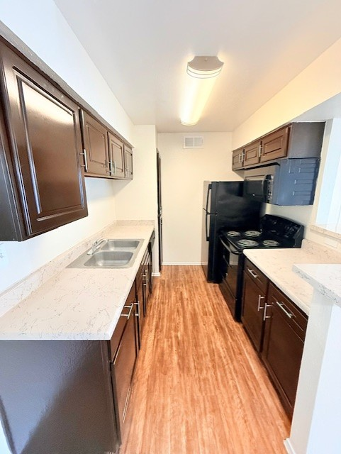 Vantage Point Apartments - Photo 6 of 19