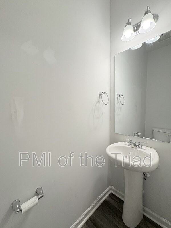 4008 Beckton Trl - Photo 4 of 20