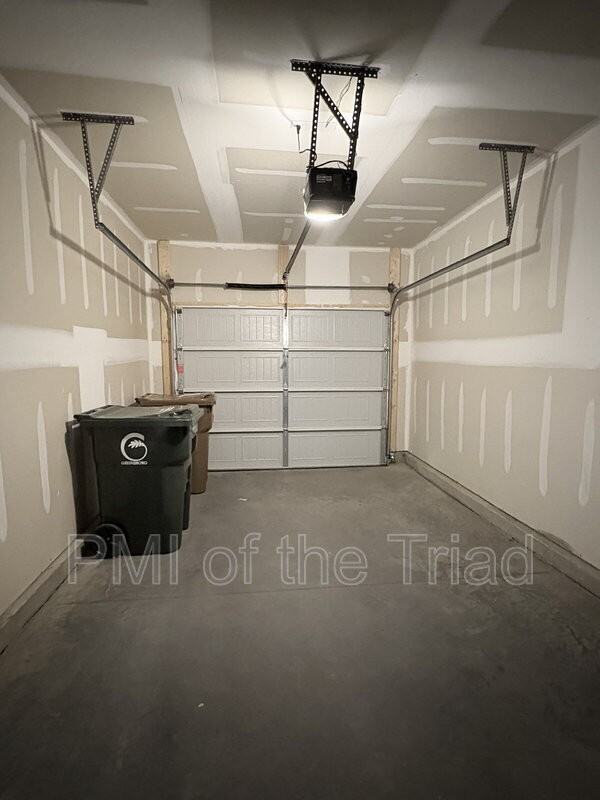 4008 Beckton Trl - Photo 5 of 20