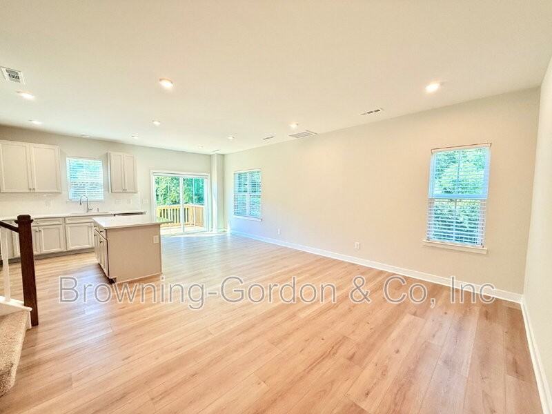 321 Brightsmith Ln #A - Photo 2 of 22