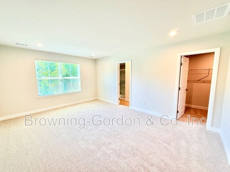 321 Brightsmith Ln #A - Photo 7 of 22