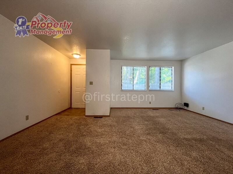3219 W Rose Hill St - Photo 3 of 46