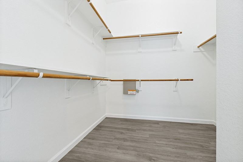 5224 Mcgrath Dr - Photo 6 of 25