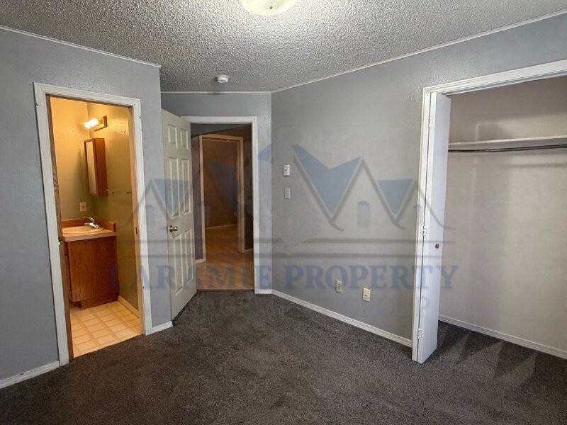 1166 N 19th St #A - Photo 6 of 20