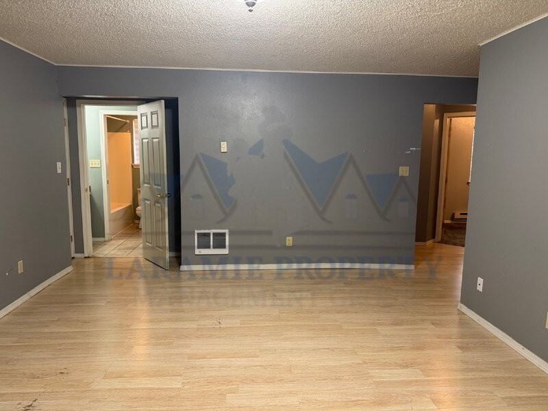 1166 N 19th St #A - Photo 7 of 20