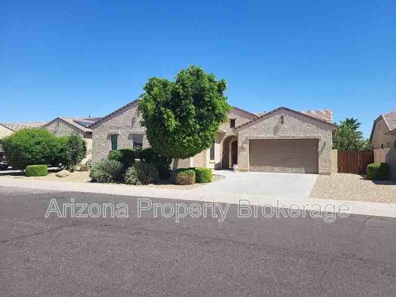 16192 W Berkeley Rd - Photo 3 of 41