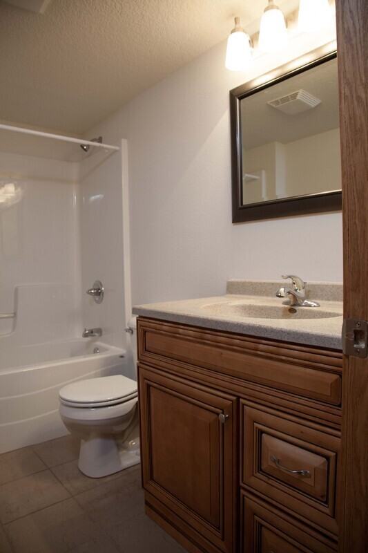 486 Tracey Ln #B - Photo 5 of 12