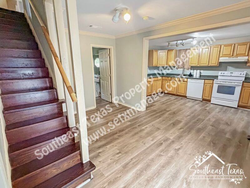 345 Marceline Blvd - Photo 5 of 16