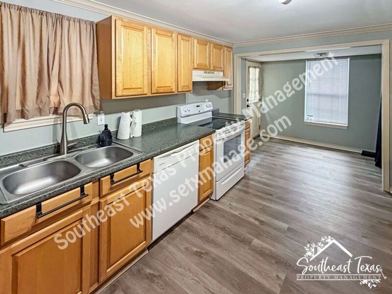 345 Marceline Blvd - Photo 7 of 16