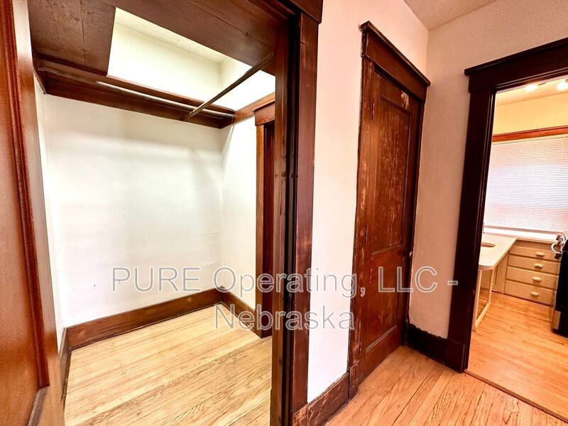 120 N 6th St #O - Photo 6 of 24