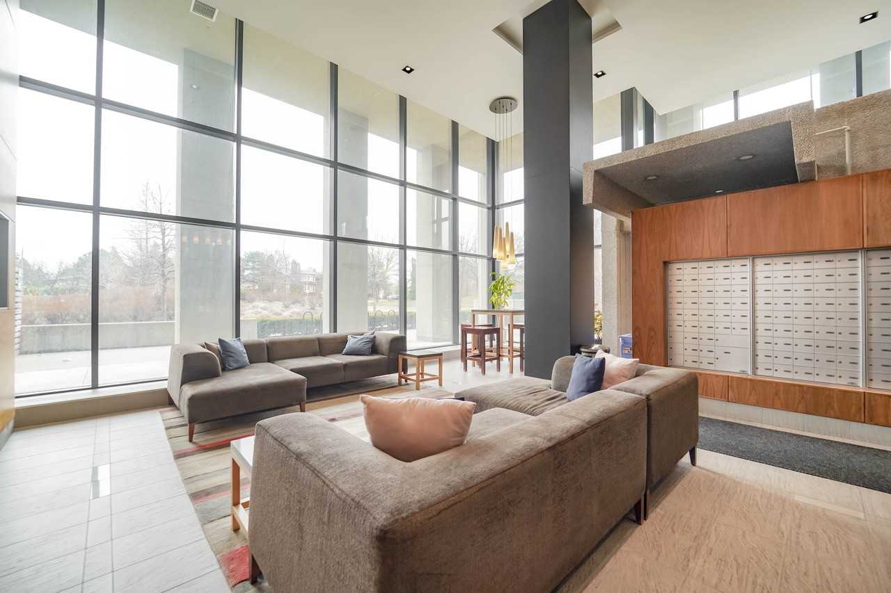 75 The Donway West - Photo 9