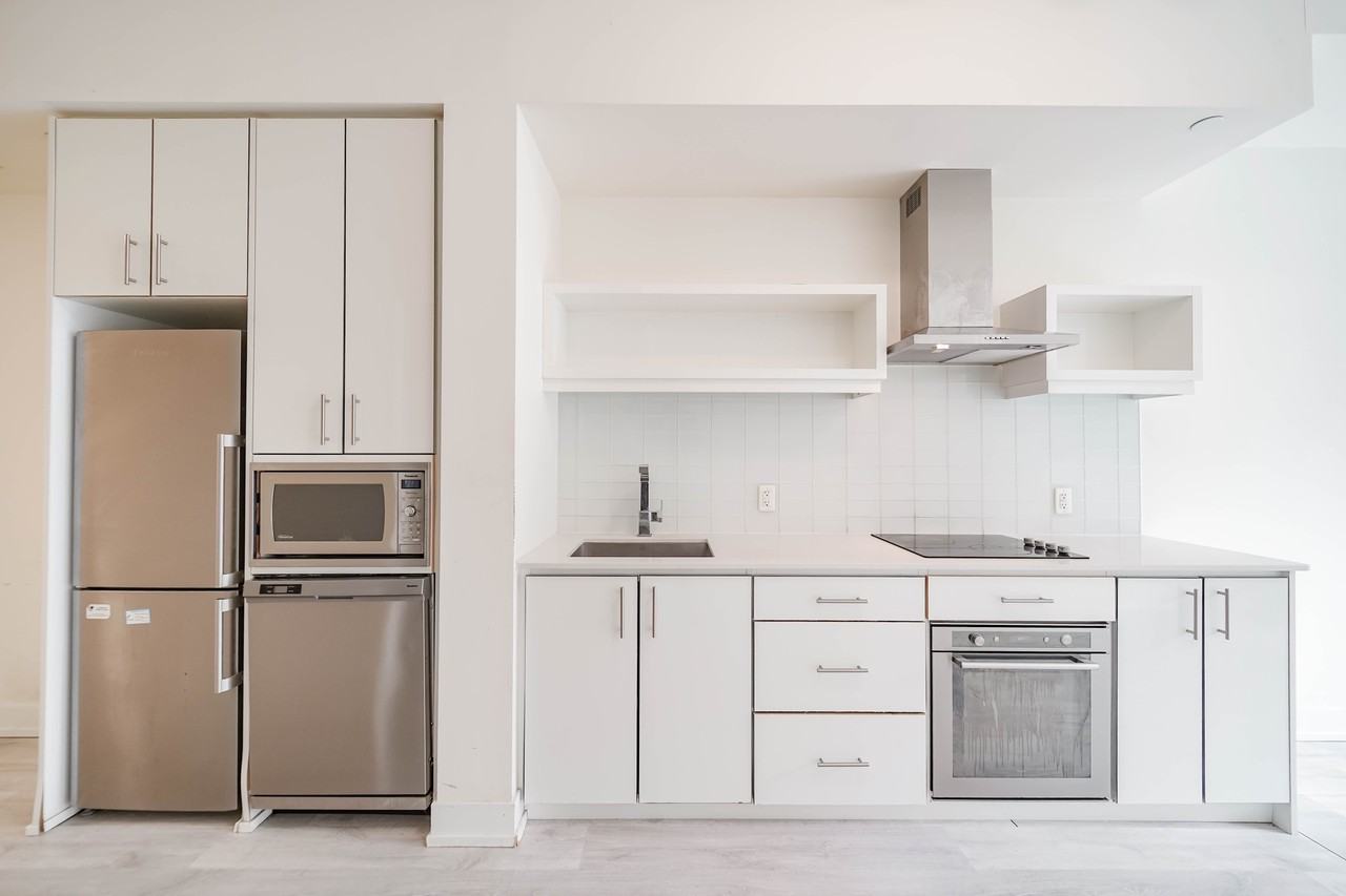 75 The Donway West - Photo 16