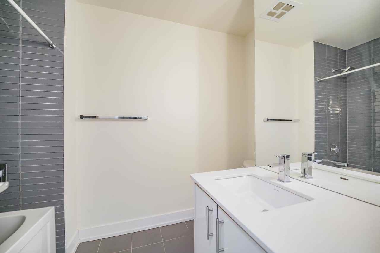 75 The Donway West - Photo 18