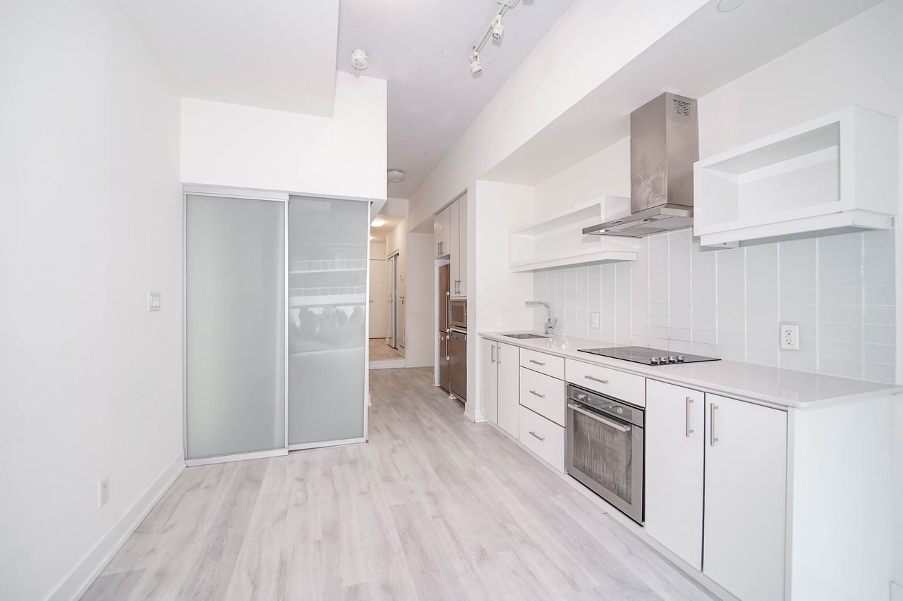 75 The Donway West - Photo 20