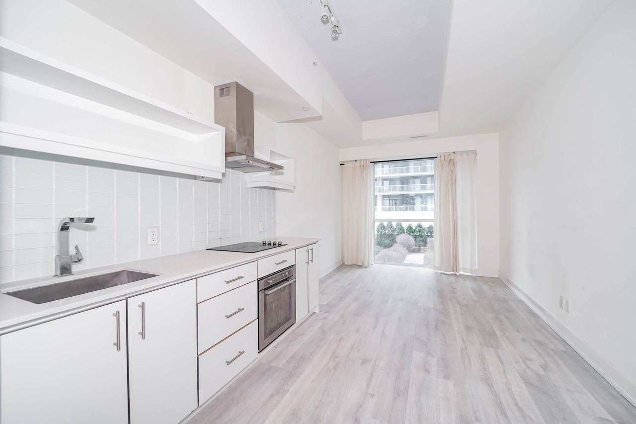 75 The Donway West - Photo 21