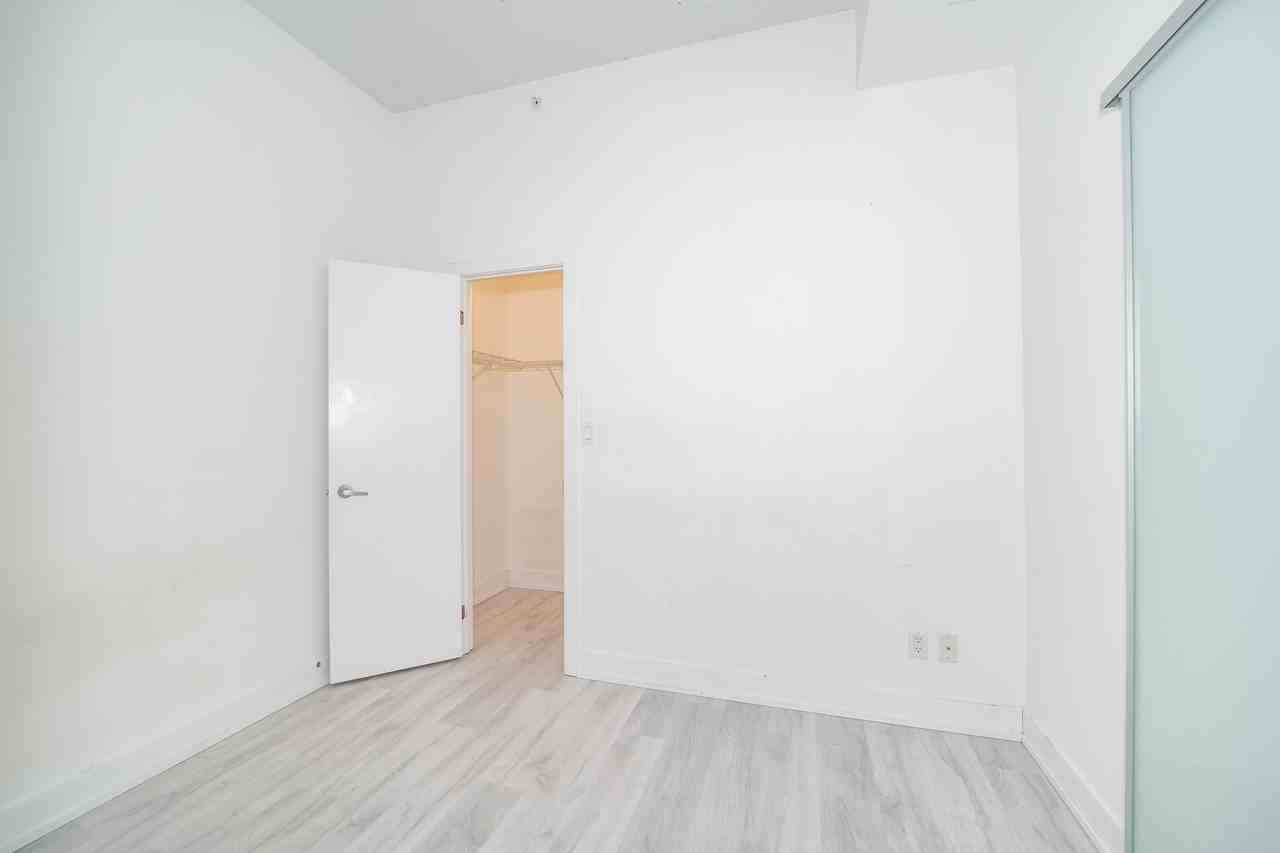 75 The Donway West - Photo 32