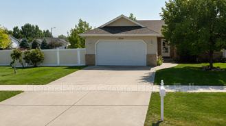 390 Bridger Dr - Photo 1 of 1