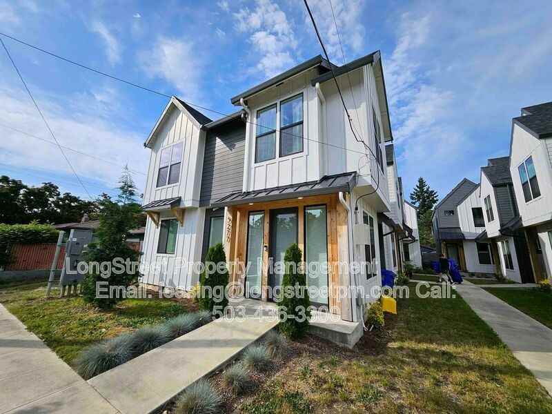 5277 N Oberlin St - Photo 2 of 19
