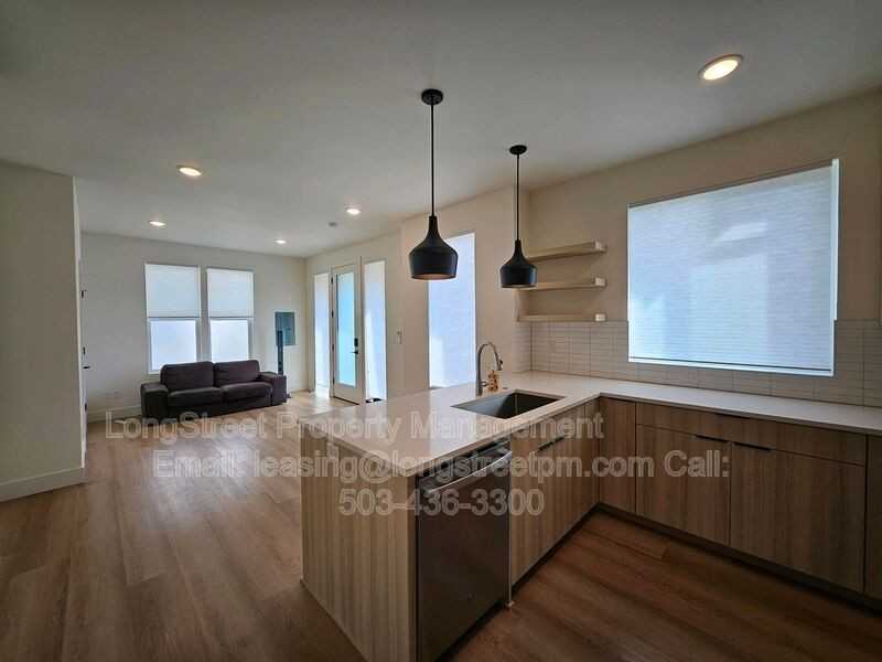 5277 N Oberlin St - Photo 6 of 19