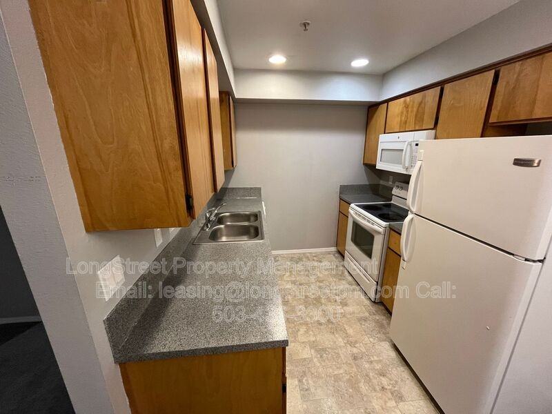 8310 Se Rhine St #29 - Photo 4 of 11