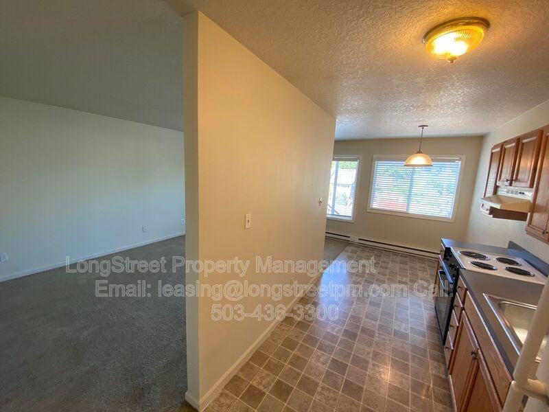 4212 Se 15th Ave #5 - Photo 4 of 17