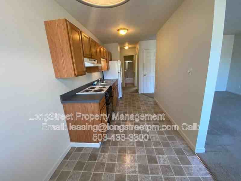 4212 Se 15th Ave #5 - Photo 5 of 17