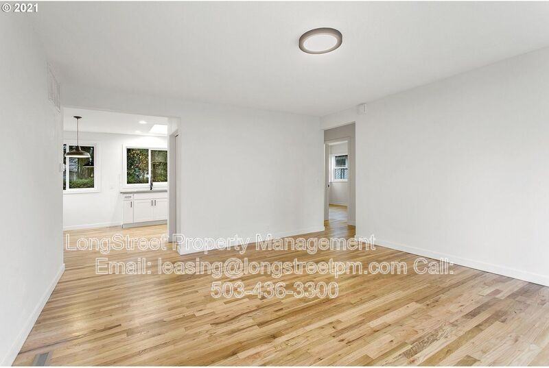 6014 Se Insley St - Photo 6 of 16