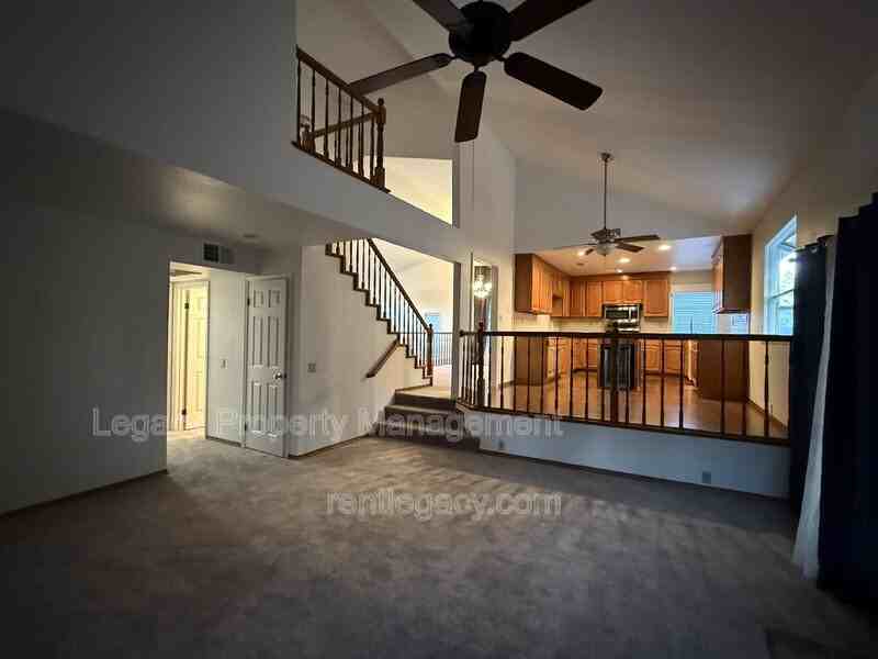 5350 Laguna Park Dr - Photo 3 of 21