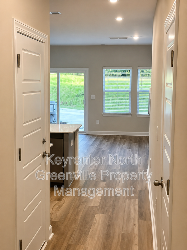 867 Ernest Ln - Photo 5 of 8