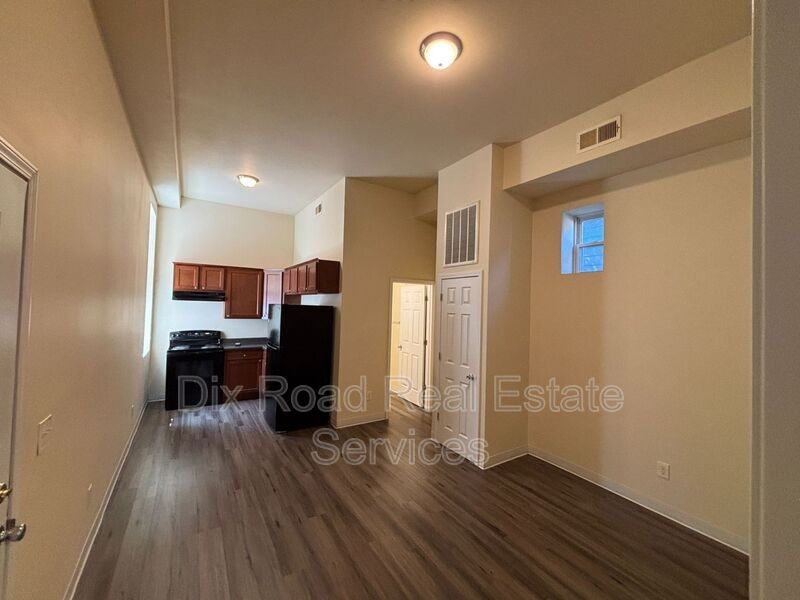 4200 Colerain Ave #103 - Photo 4 of 11