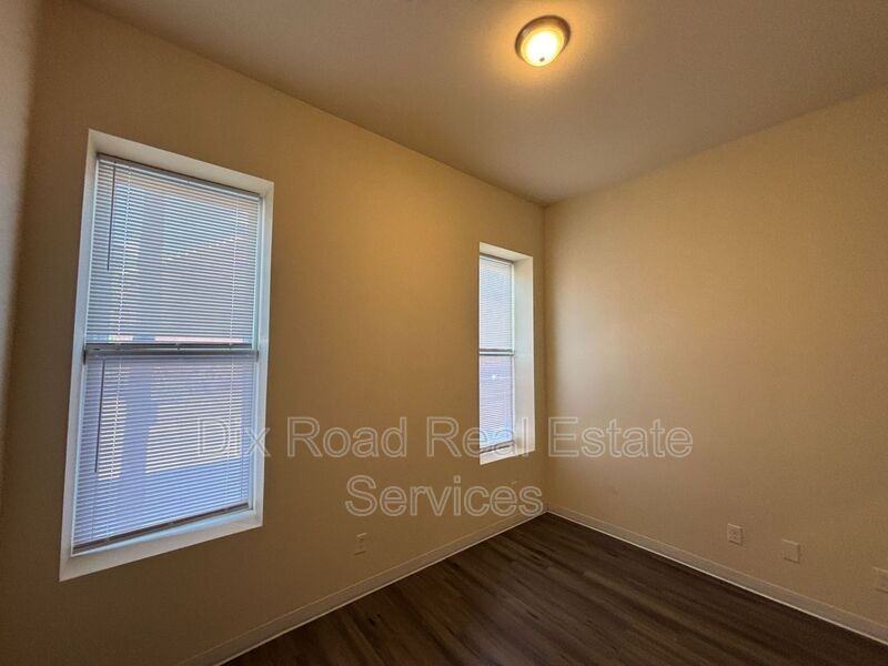4200 Colerain Ave #103 - Photo 6 of 11