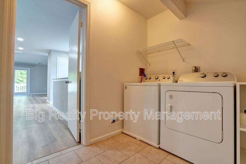 1732 Rosewood Ct - Photo 5 of 34