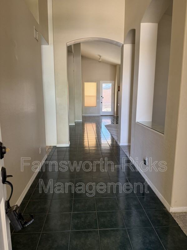 3625 N Katmai - Photo 4 of 15