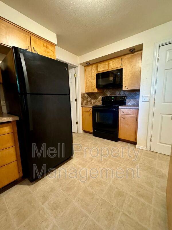 7016 Husky Way Se - Photo 4 of 13