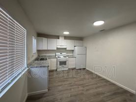 101 Kings Ave - Photo 1 of 1