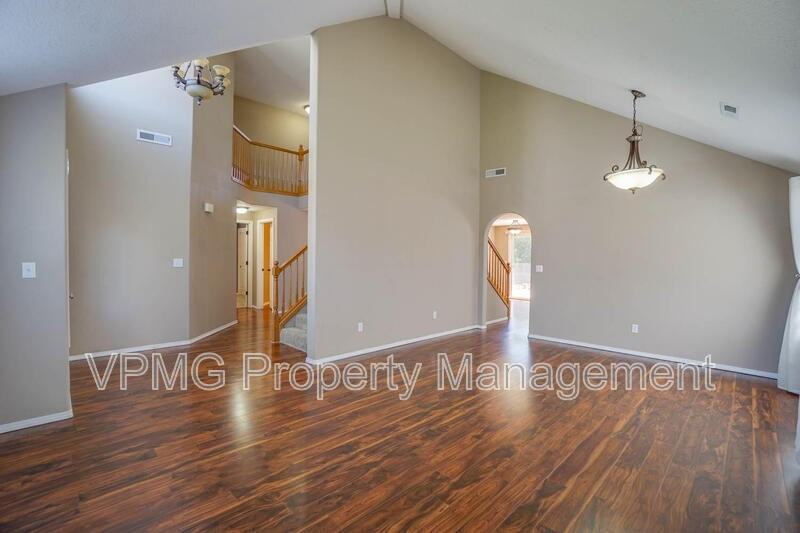7205 Ne 159th Ave - Photo 6 of 47